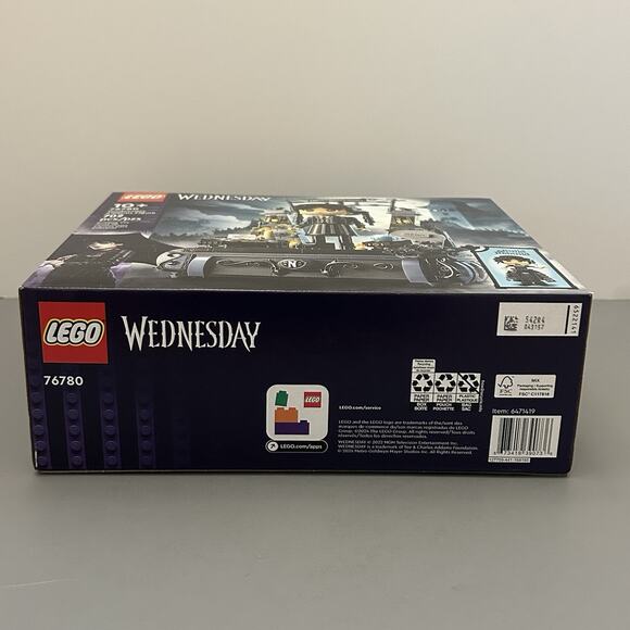 Lego Wednesday 76780 Wednesday Addams Figure 702 Pcs - Picture 4 of 6